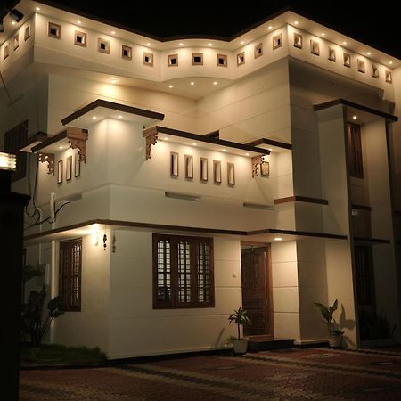Skylounge Residency Διαμέρισμα Thiruvananthapuram Εξωτερικό φωτογραφία