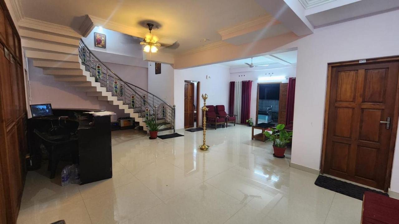 Skylounge Residency Διαμέρισμα Thiruvananthapuram Εξωτερικό φωτογραφία