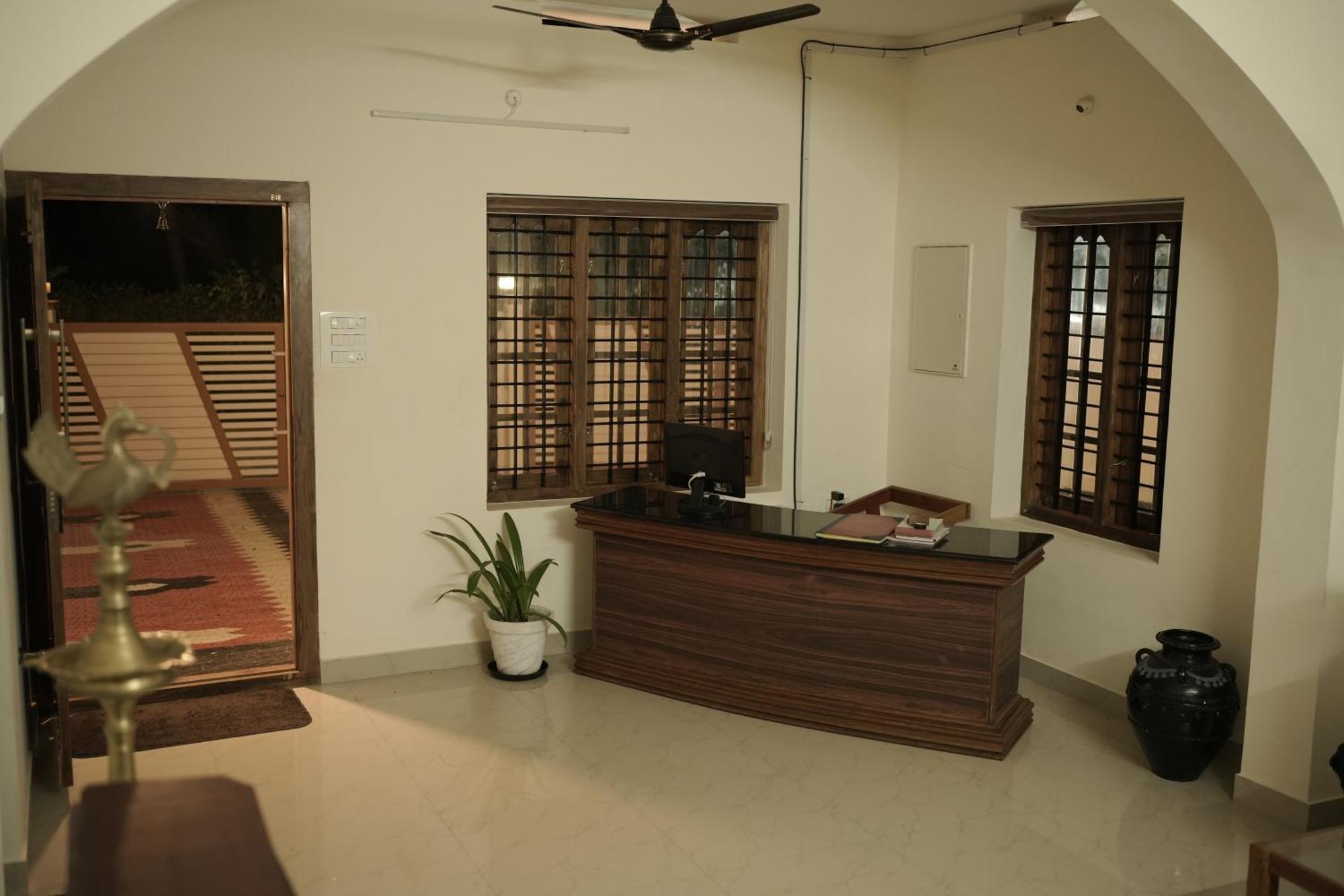 Skylounge Residency Διαμέρισμα Thiruvananthapuram Εξωτερικό φωτογραφία